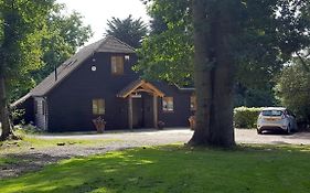 Oakside Lodge Guest House